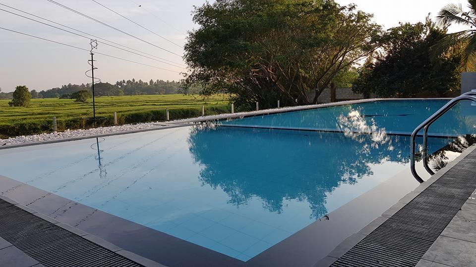 Grand Riverine Bed and Breakfast Kotugoda Εξωτερικό φωτογραφία